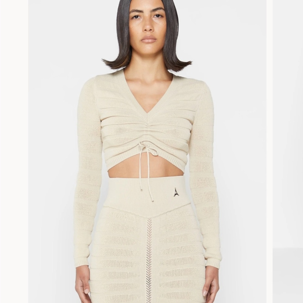 Maniere de Voir Stylish Beige Knit Crop Top